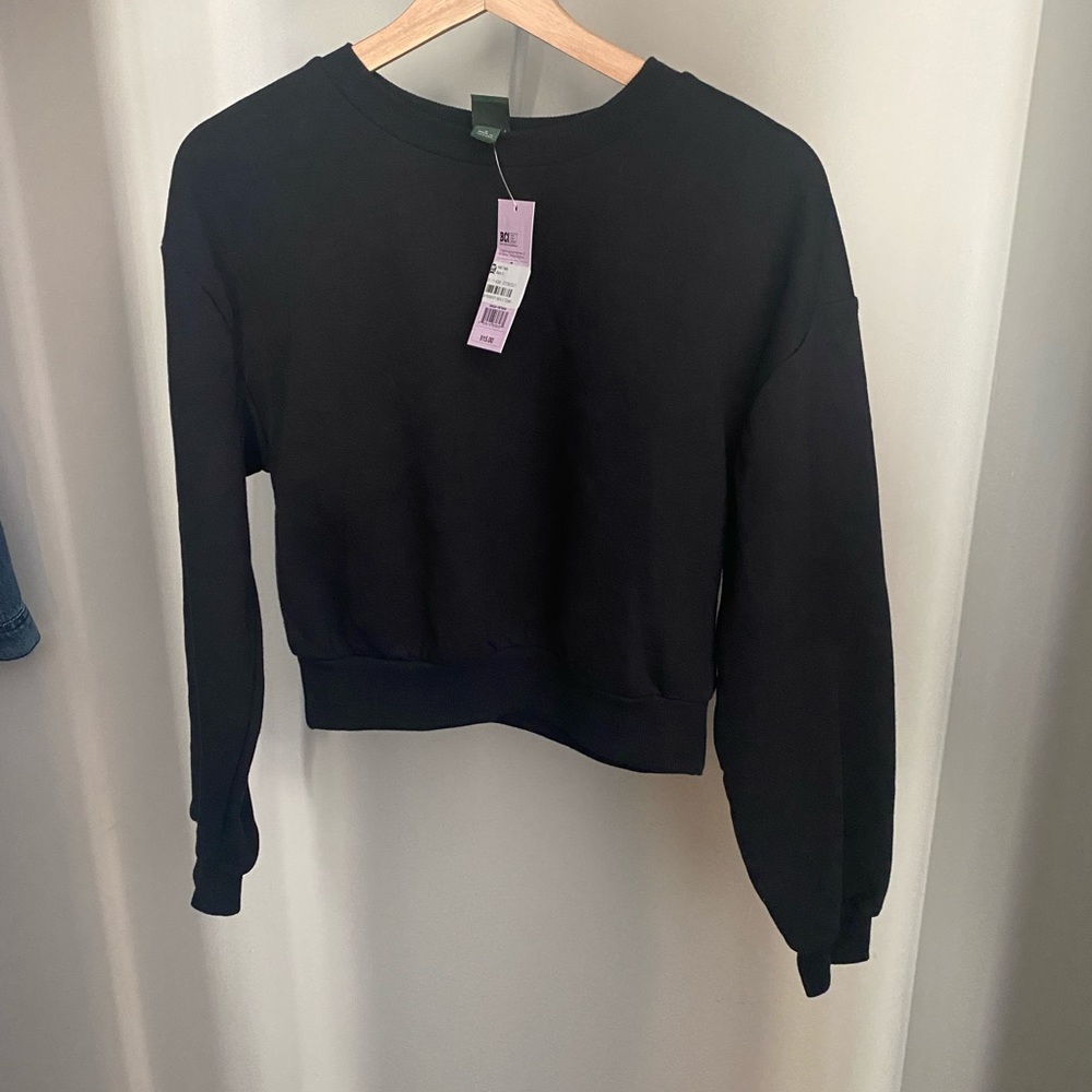 A crew neck sweatshirt